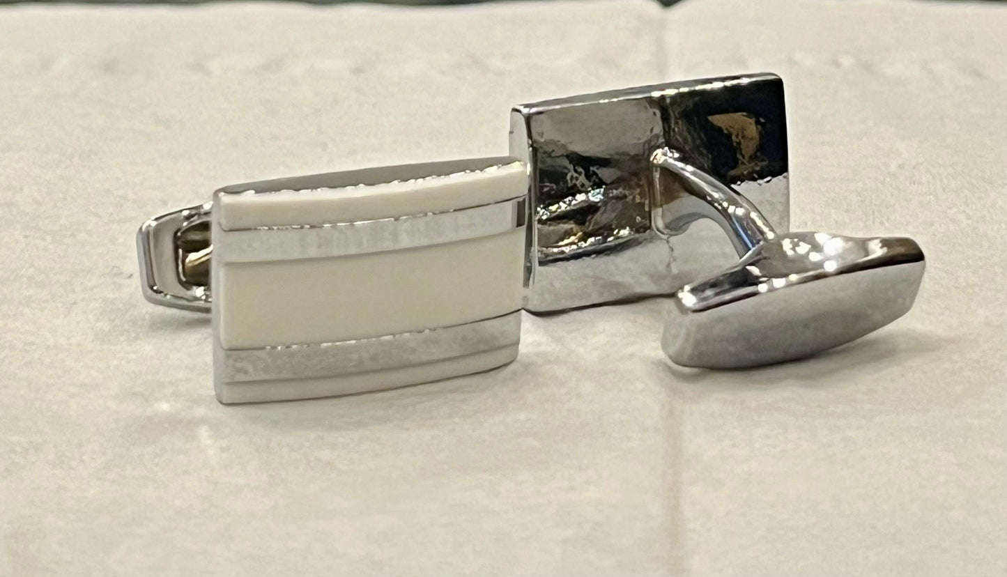 CUFFLINKS