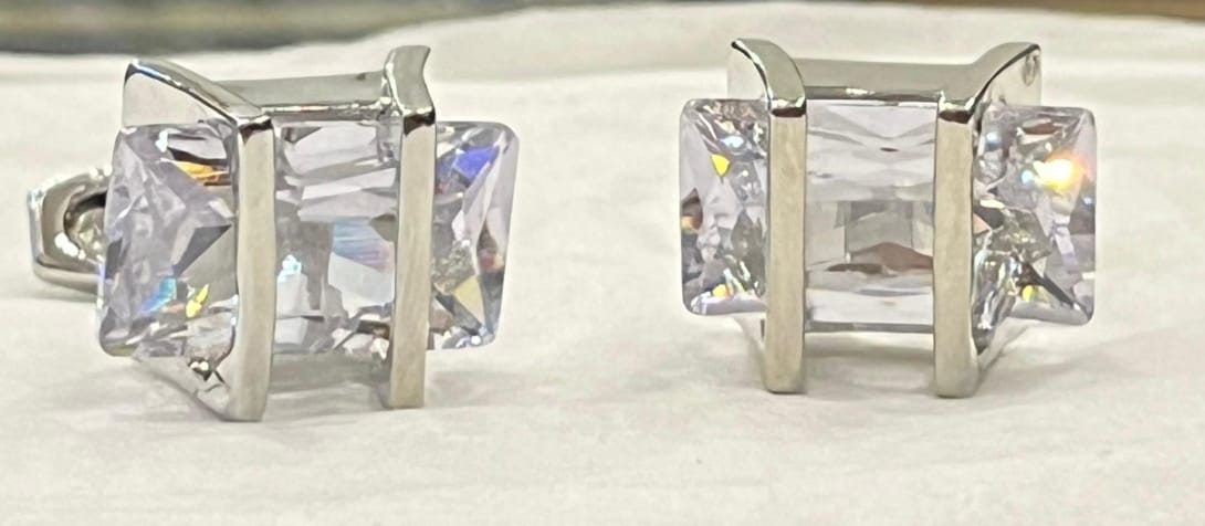 CUFF LINKS