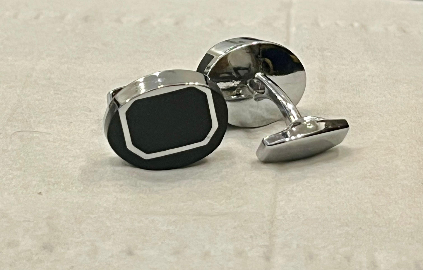 CUFFLINKS