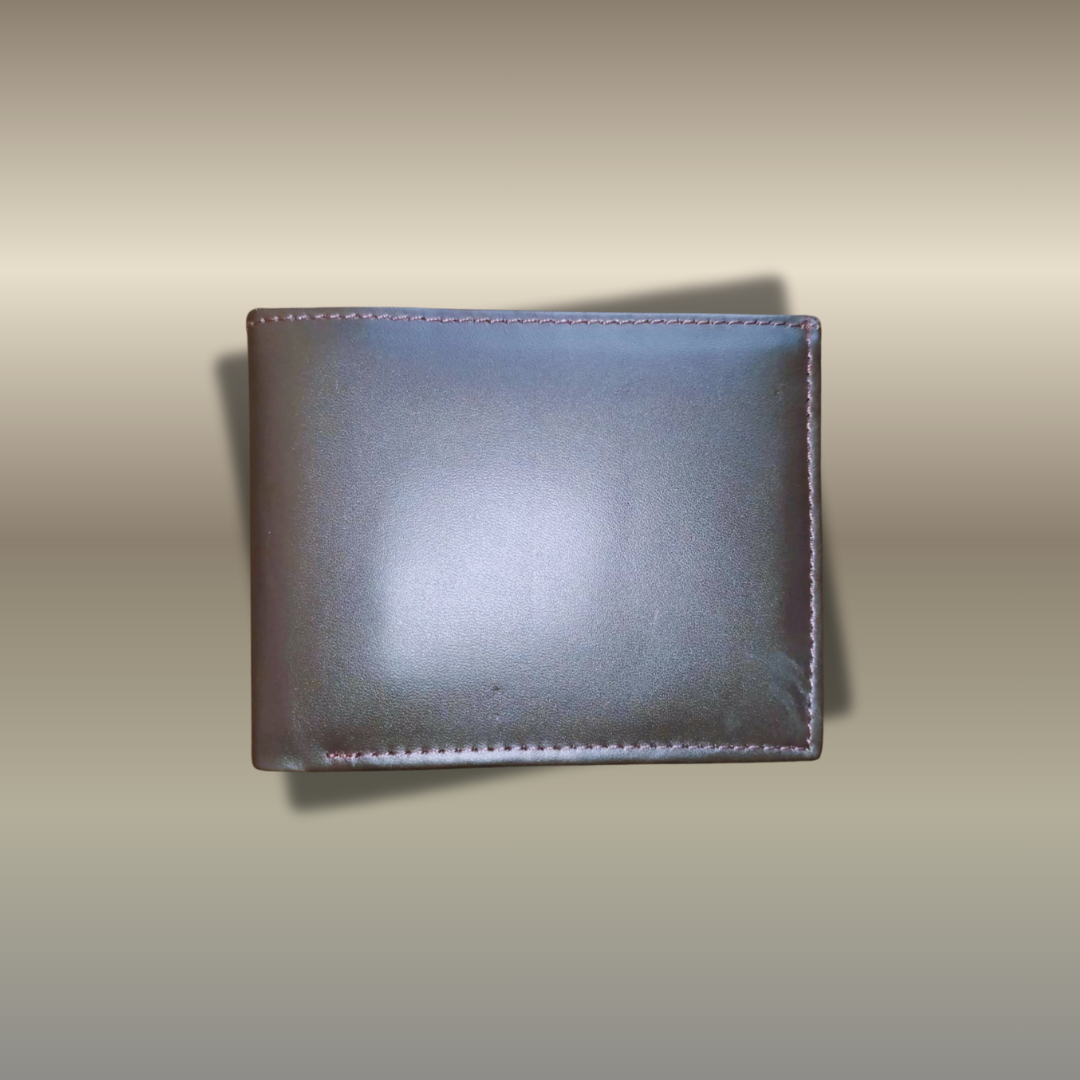 Minimalist Mens Leather Bi-Fold Wallet